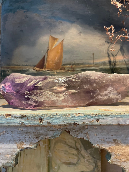 Amethyst point purple flame for meditation no.2
